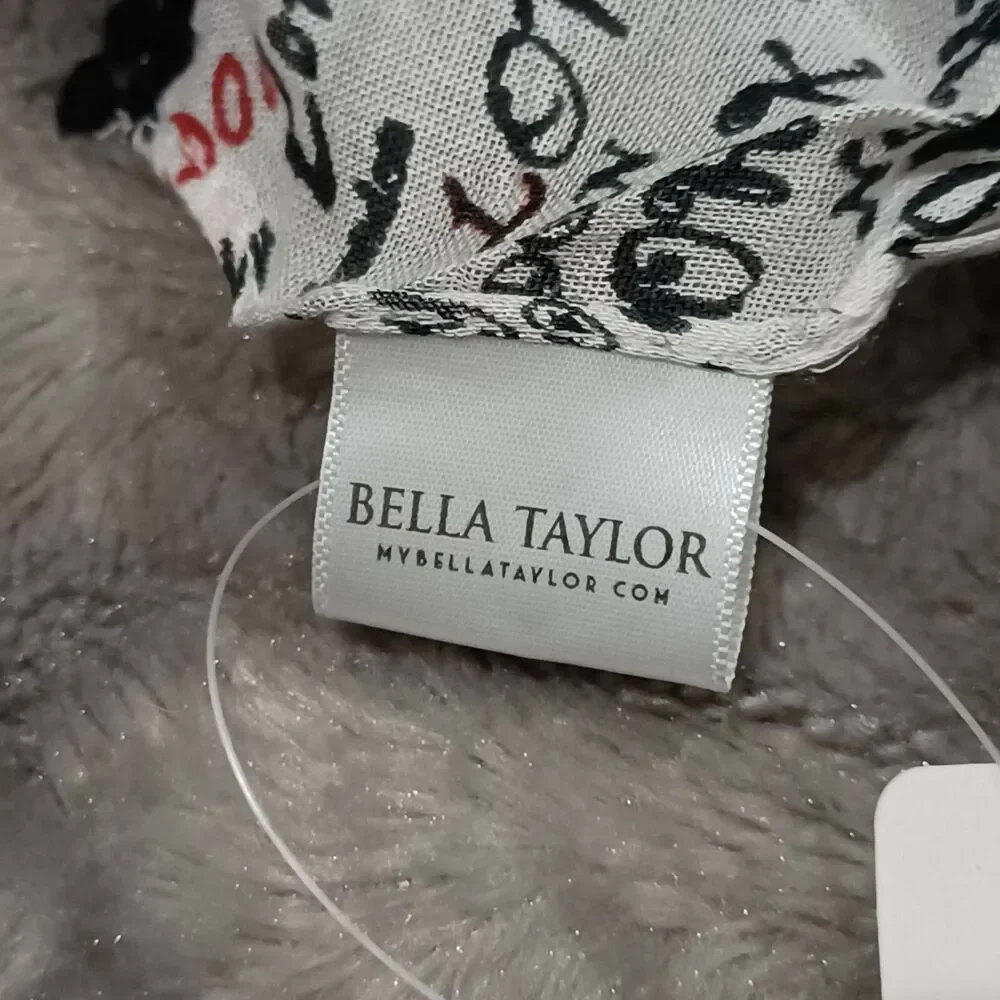 Bella Taylor Womens 20x70 White Black Bonjour Script Print Scarf With Lace NWT